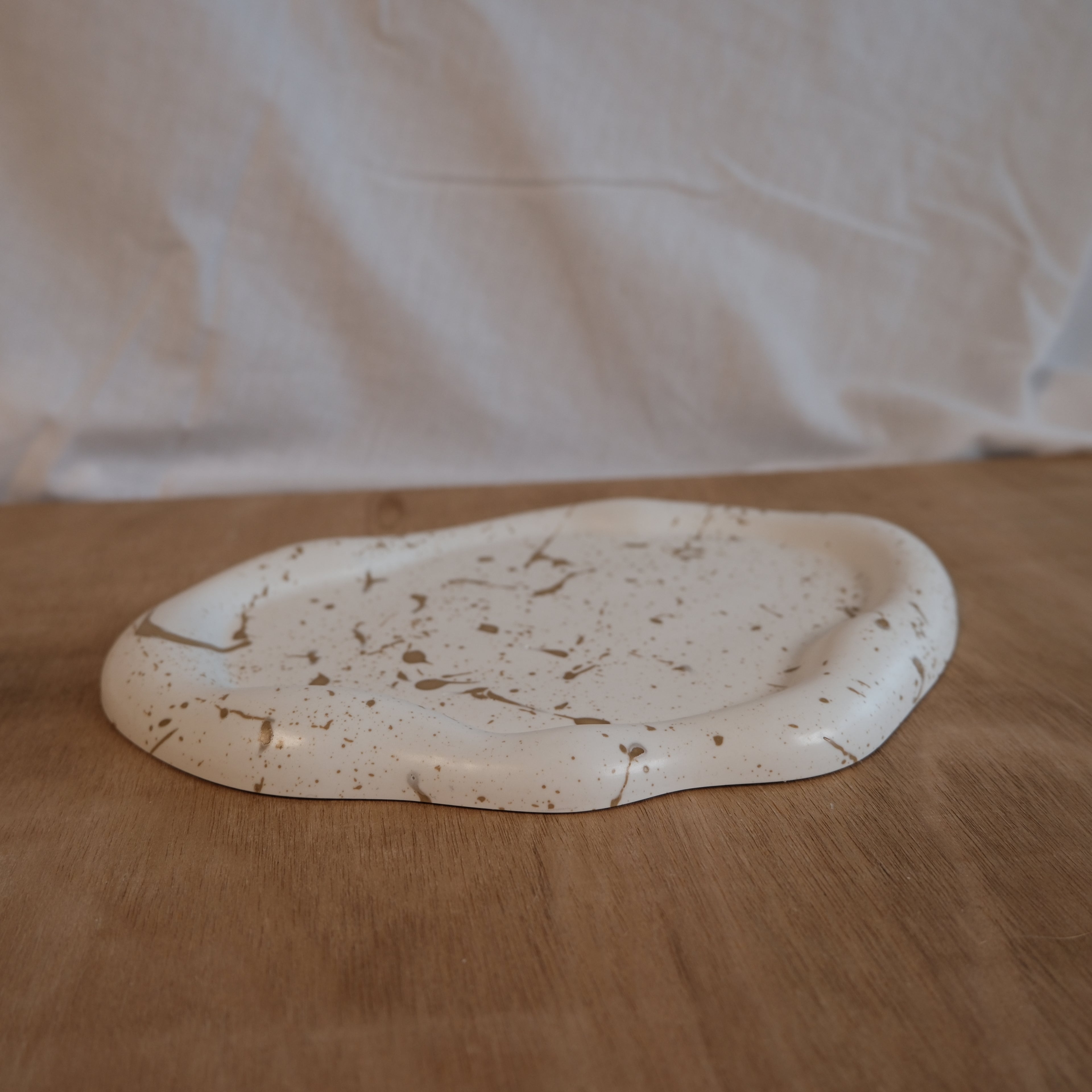 Cloud tray