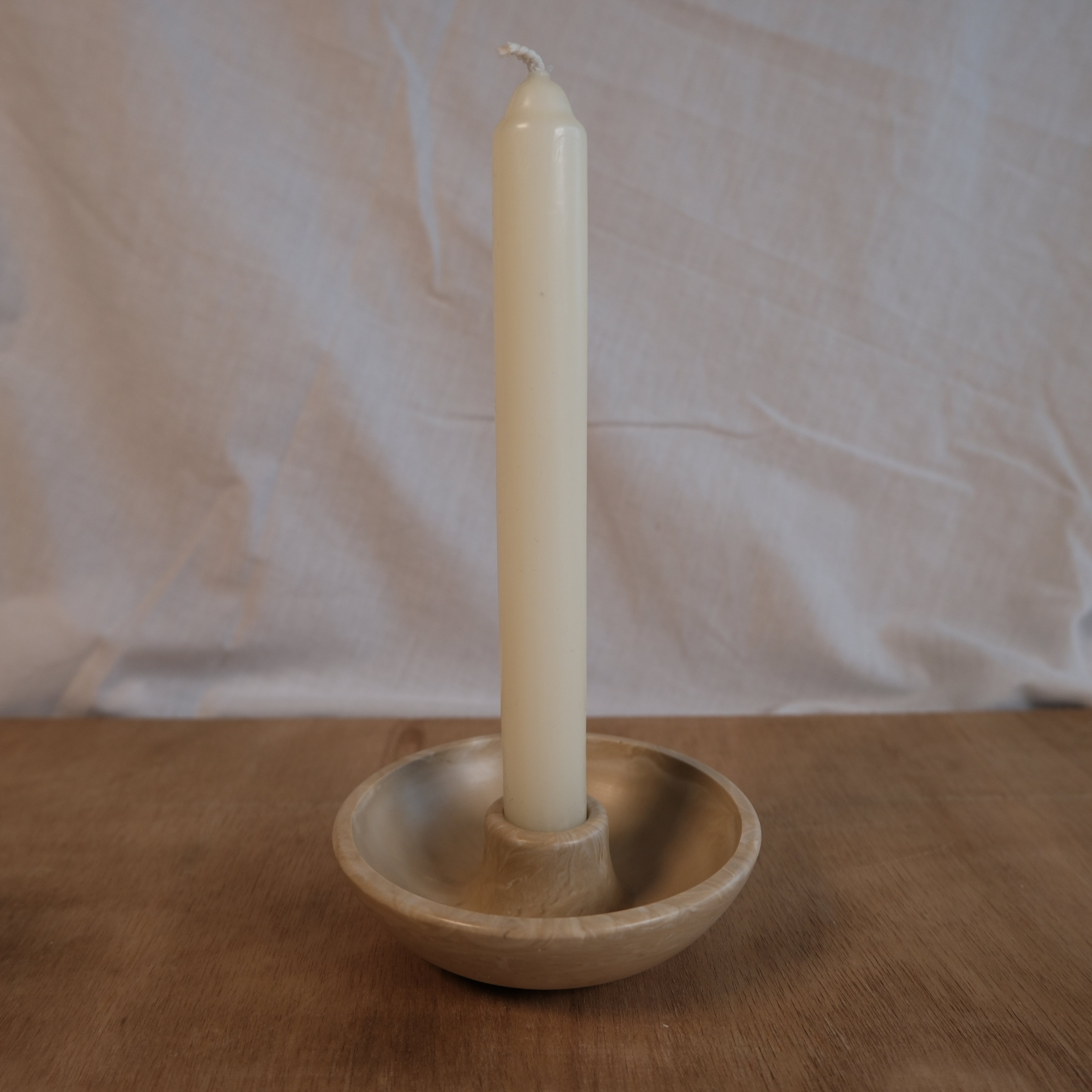 Dome candle holder