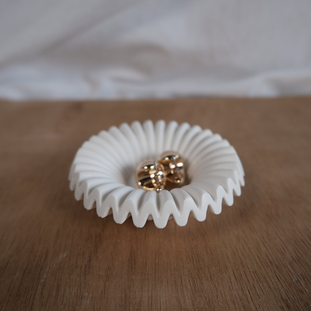 Daisy jewellery tray