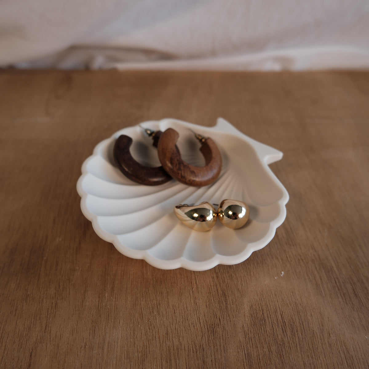 Scallop trinket tray WS